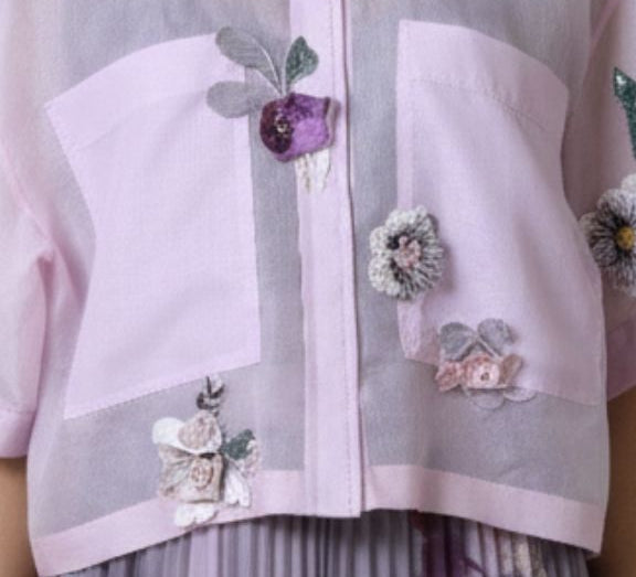 Floral appliqué