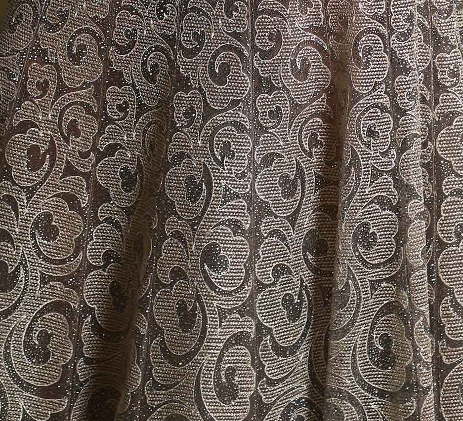 Embroidery from waist to hem