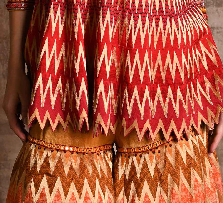 Zigzag and mirrors