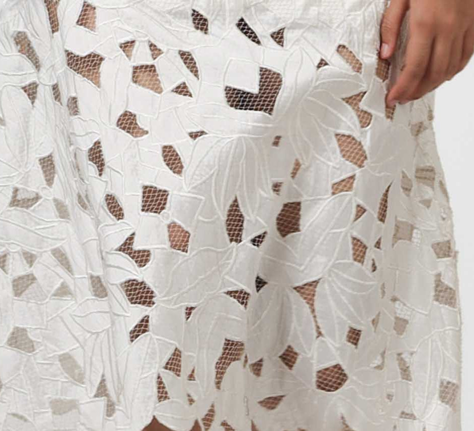 Laser-cut leaves