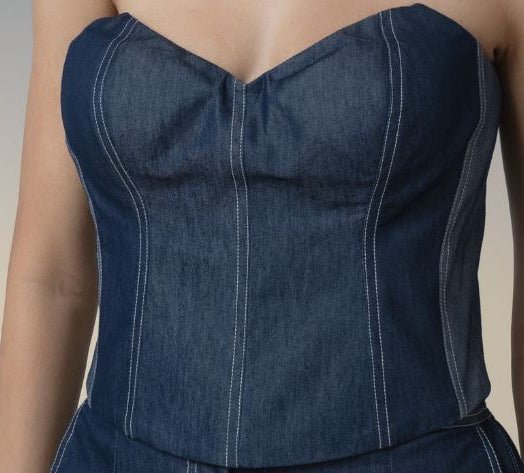 Contrast stitching