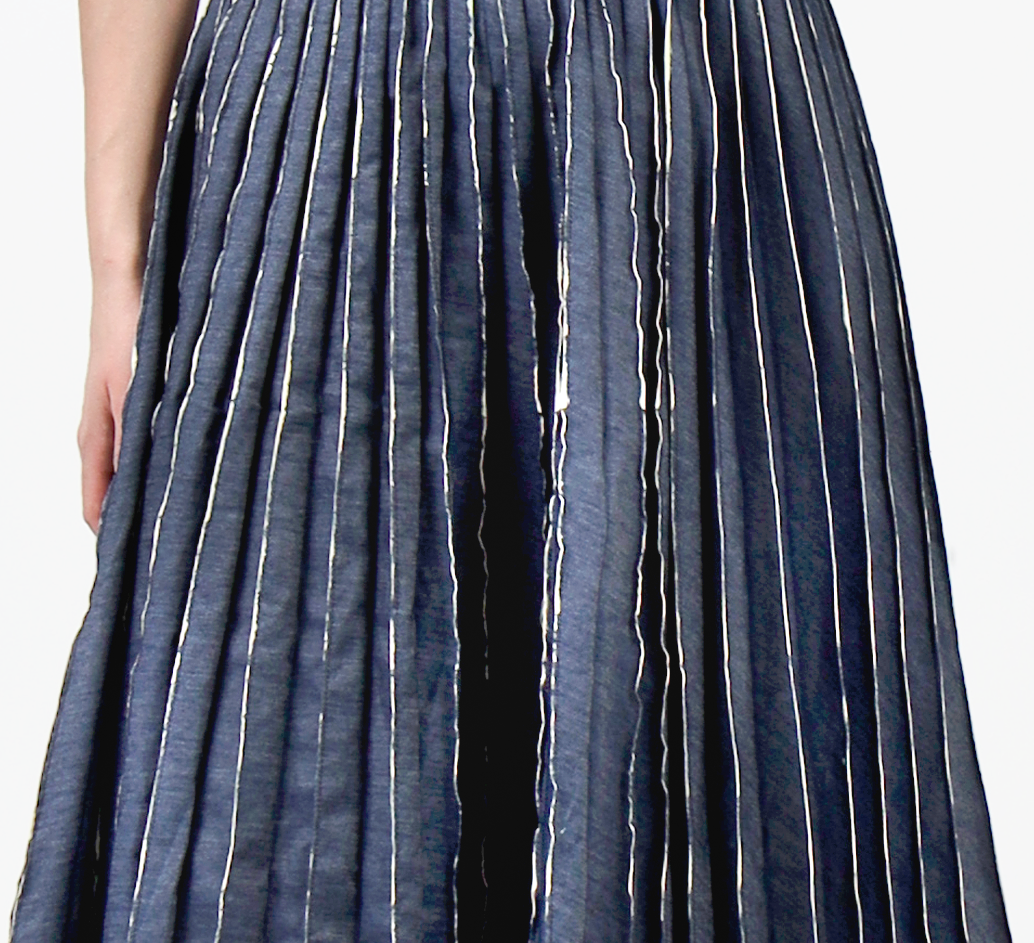 Tie-dye in every pleat