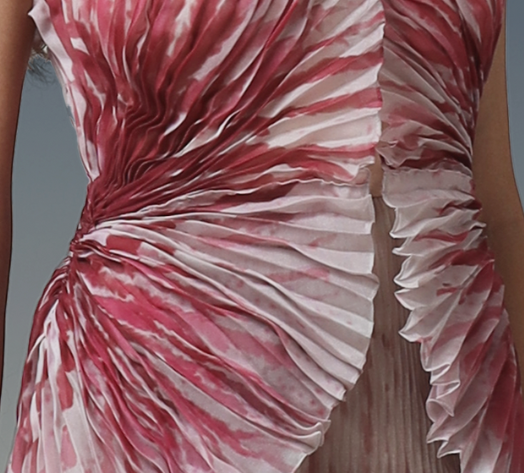 Sculpted pleats