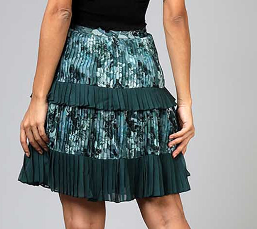 Tiered pleats