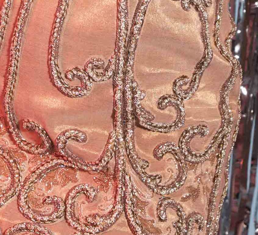 Sequinned scrolls