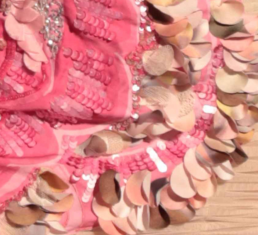 Oversized paillettes
