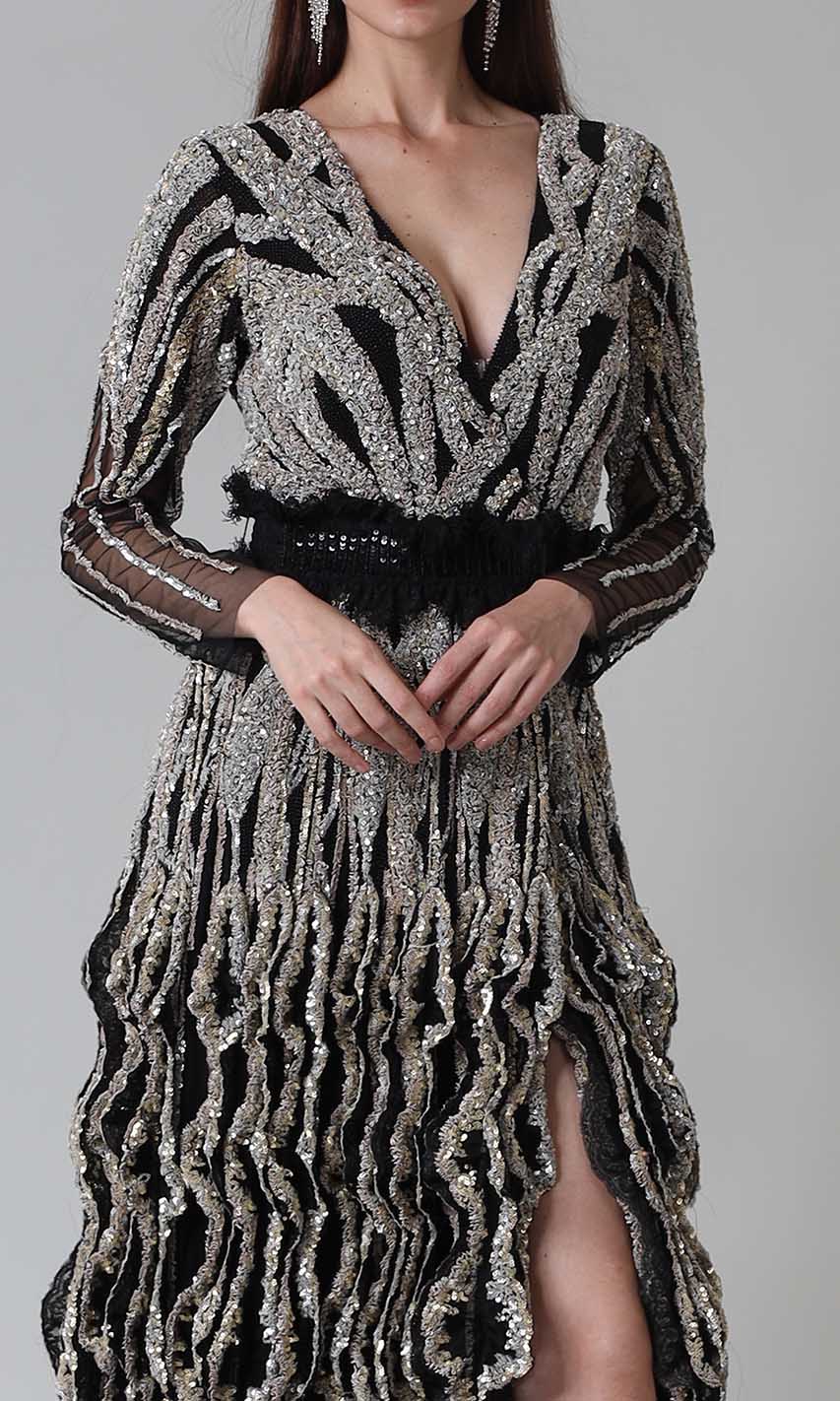 Rippling sequins