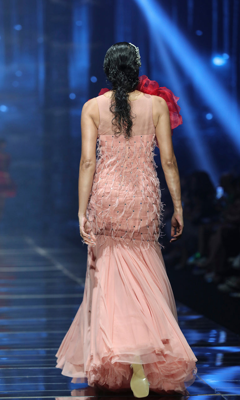 Gowns for women party wear