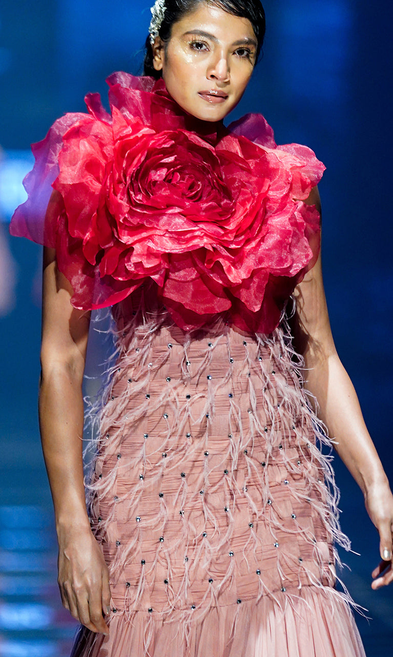 Gowns for women party wear
