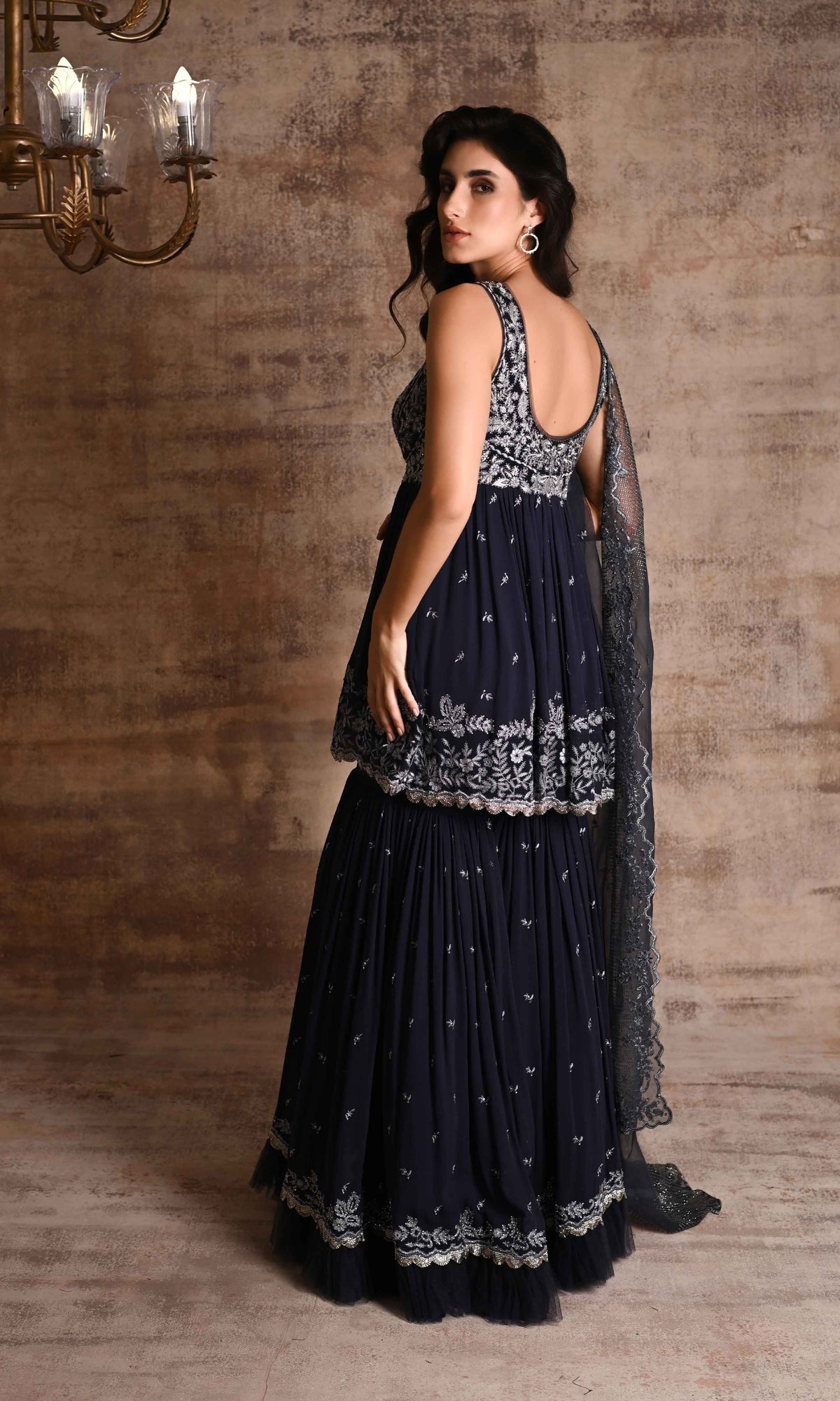 Nushin Sharara set