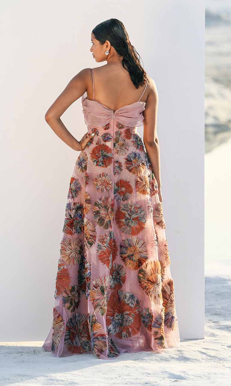Gowns for women party wear