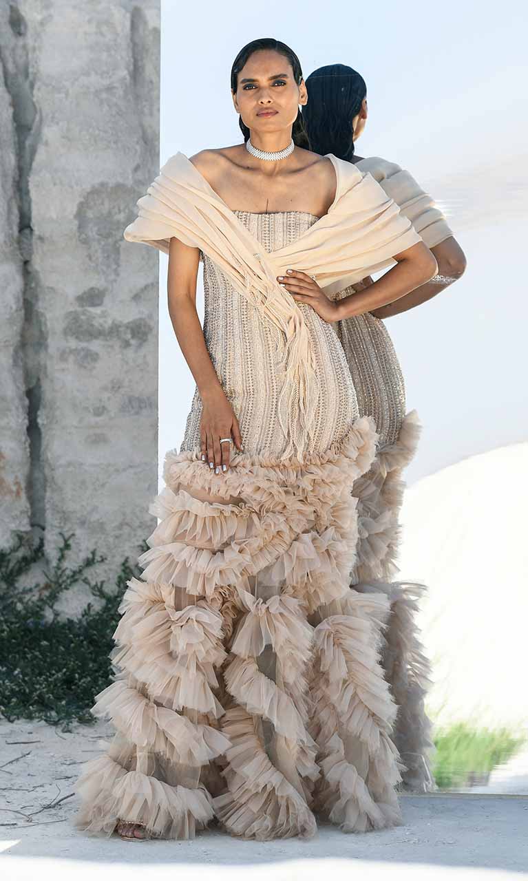 Gowns for women party wear