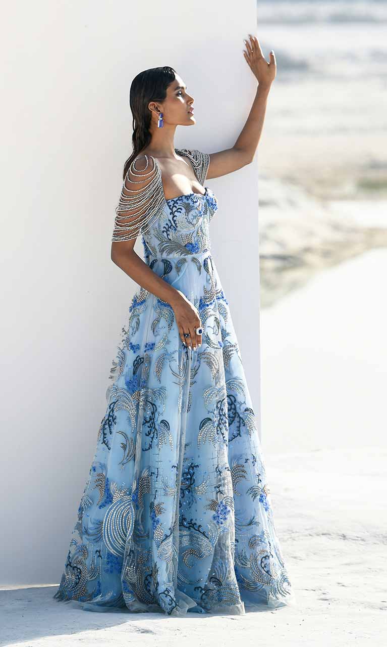 Gowns for women party wear