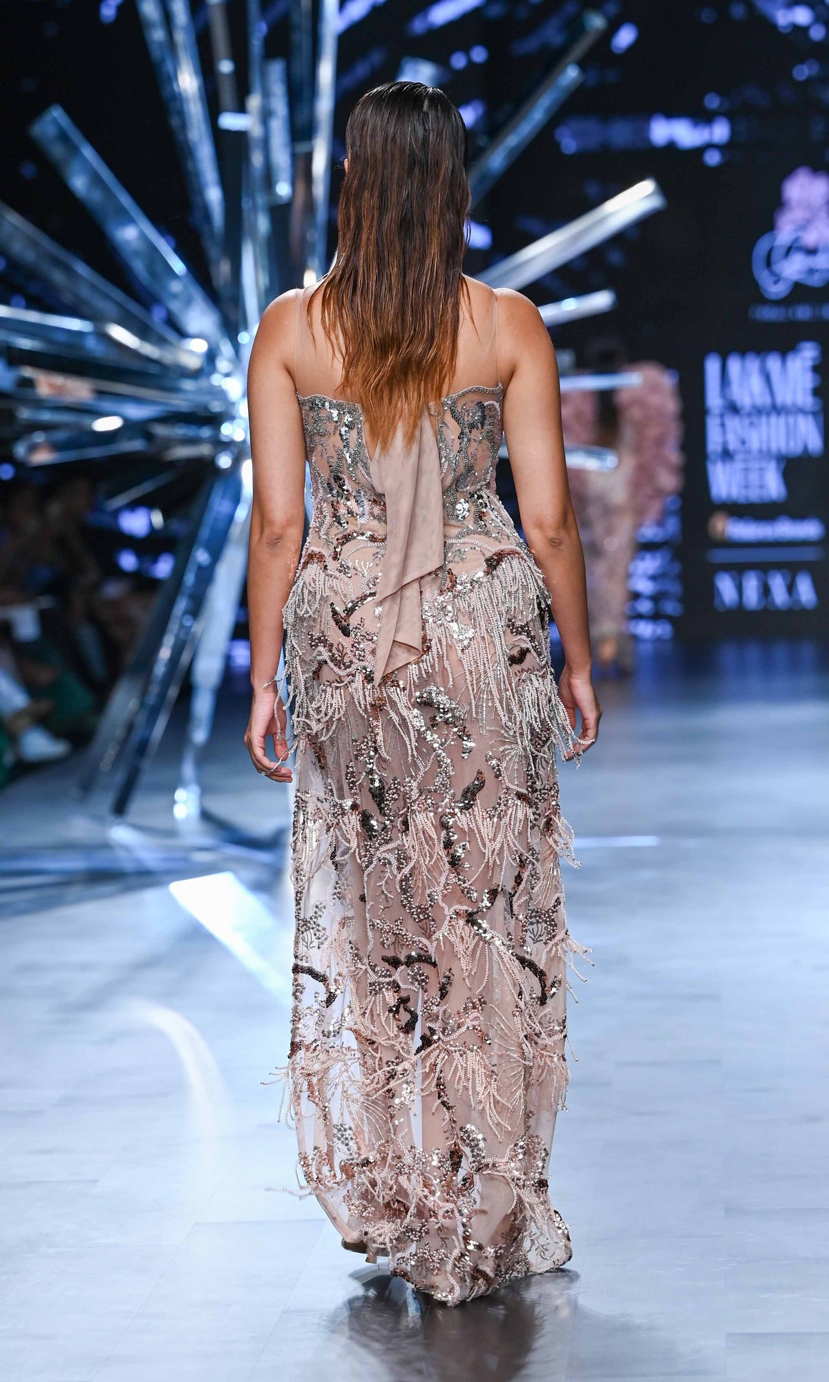 Gowns for women party wear
