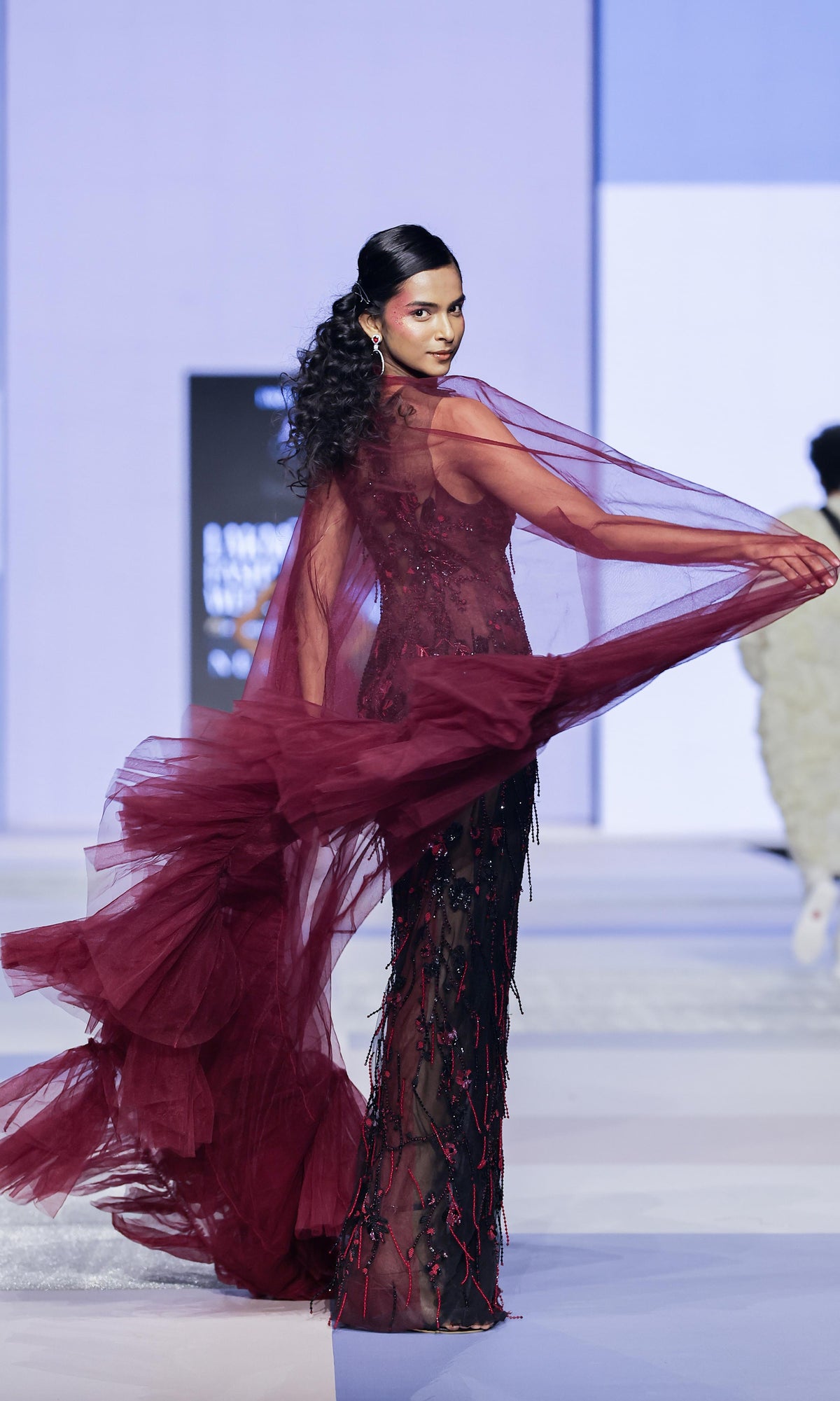 Gowns for women party wear