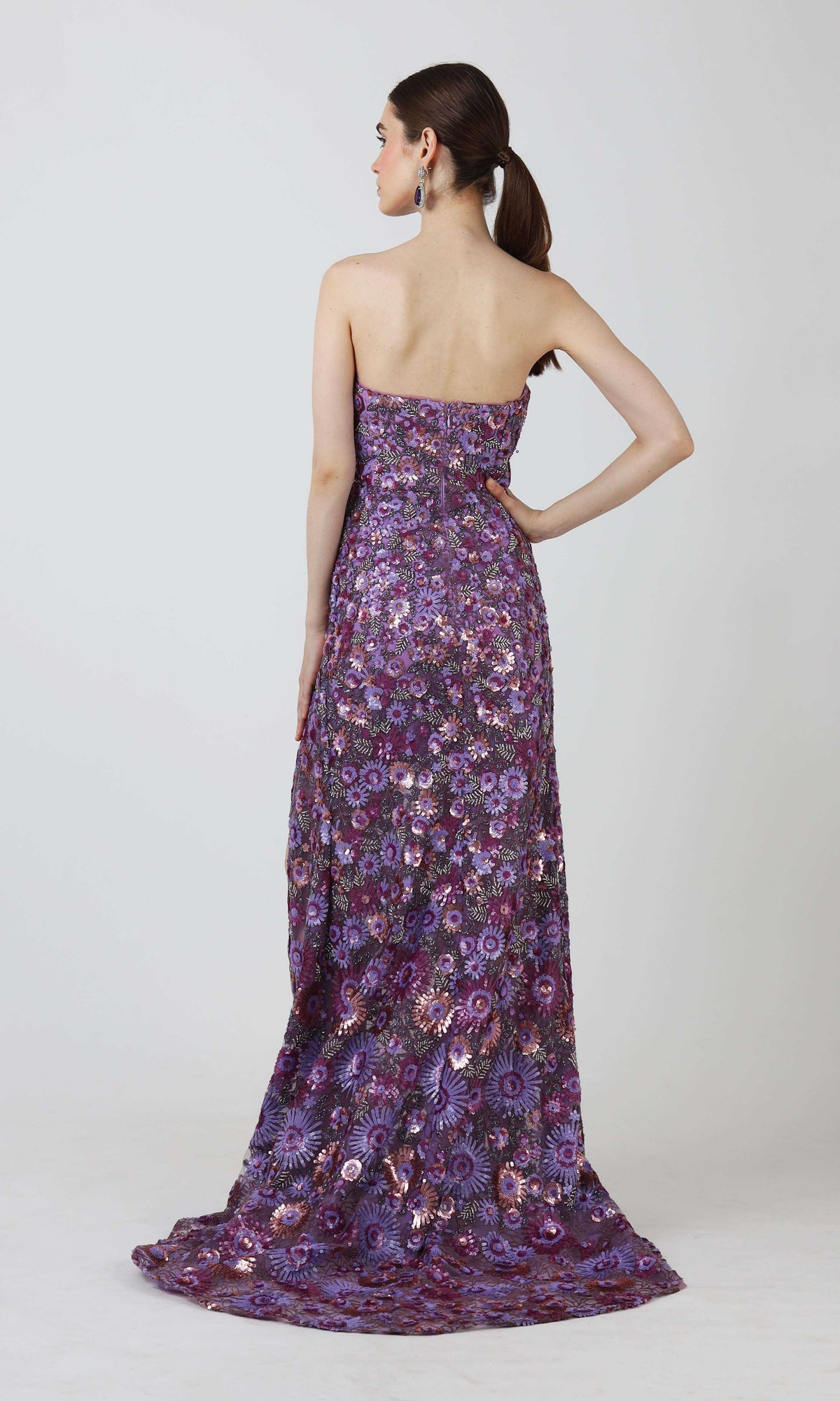 Gowns for women party wear
