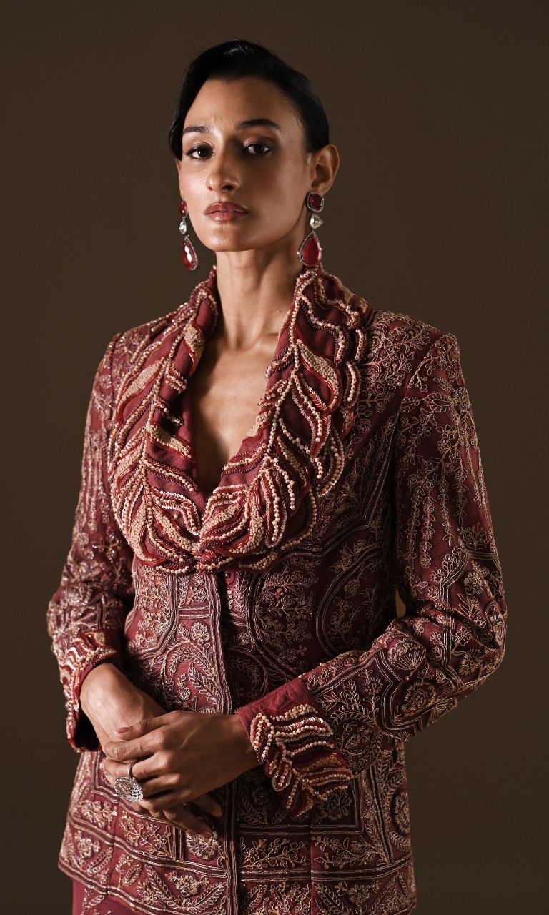 Tapestry-like threadwork