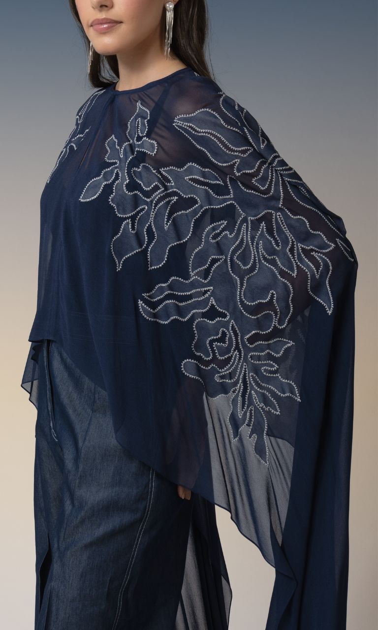 Contrast embroidery