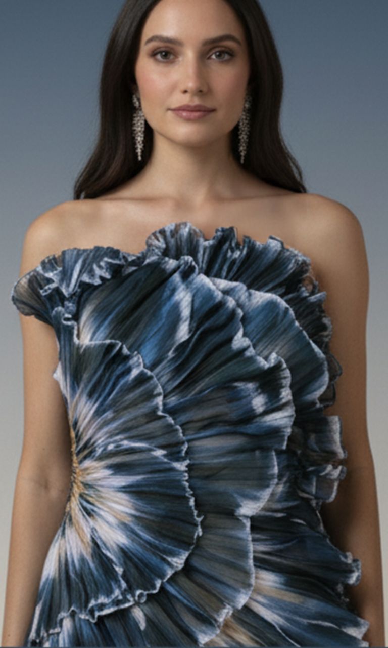 Radiating pleats