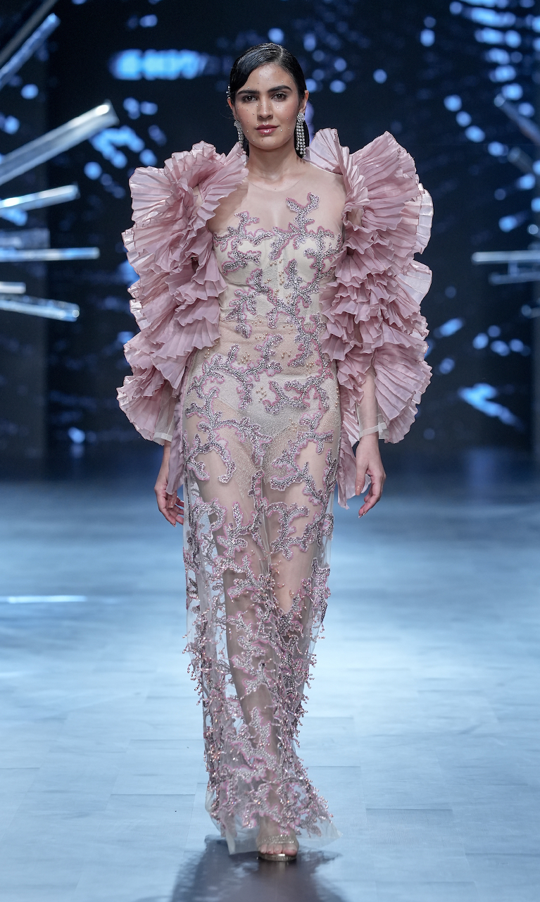 Gowns for women party wear