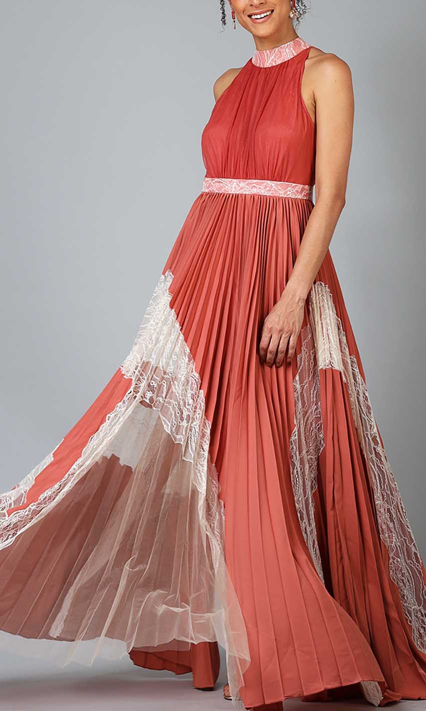 Evelyn Lace Maxi