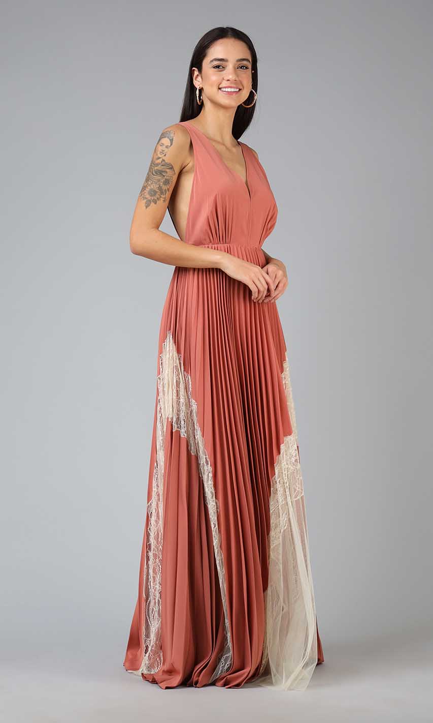 Evelyn Lace Maxi