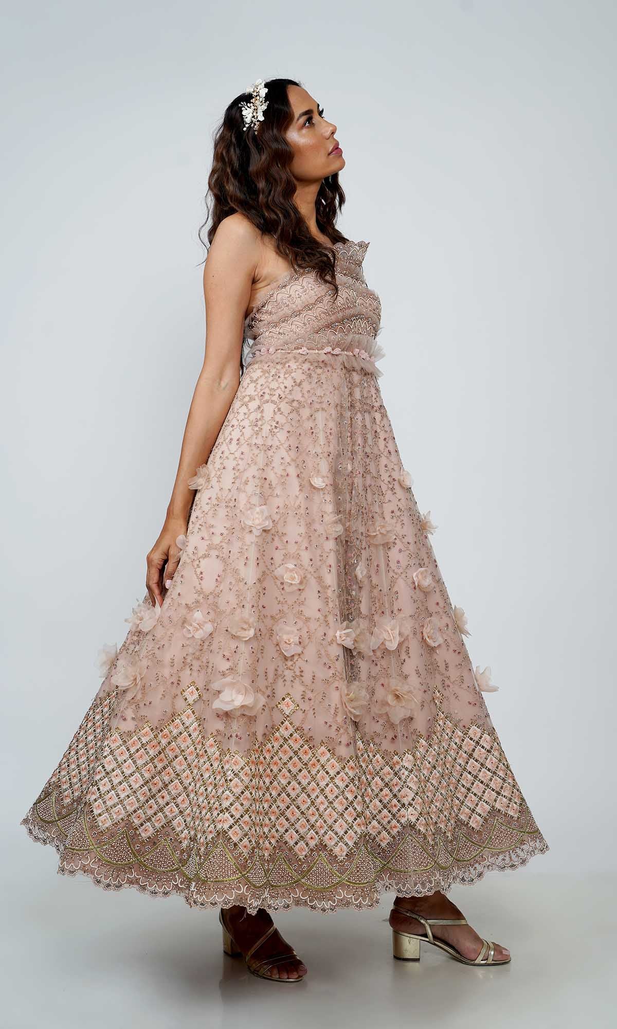 Gowns for women party wear