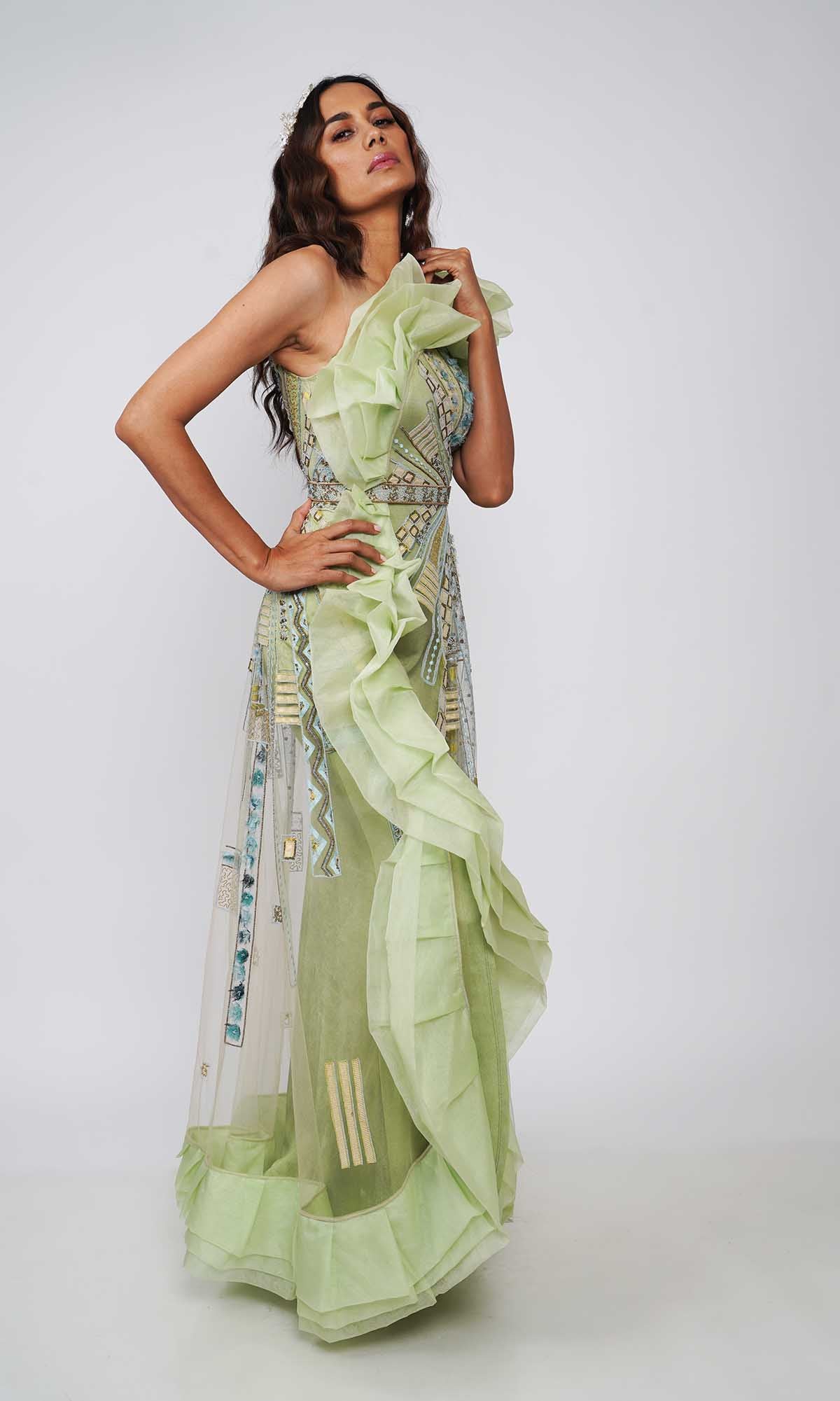 Gowns for women party wear