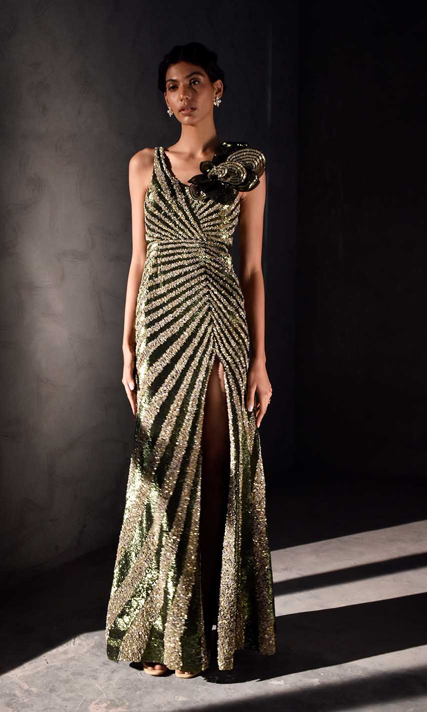 Gowns for women party wear