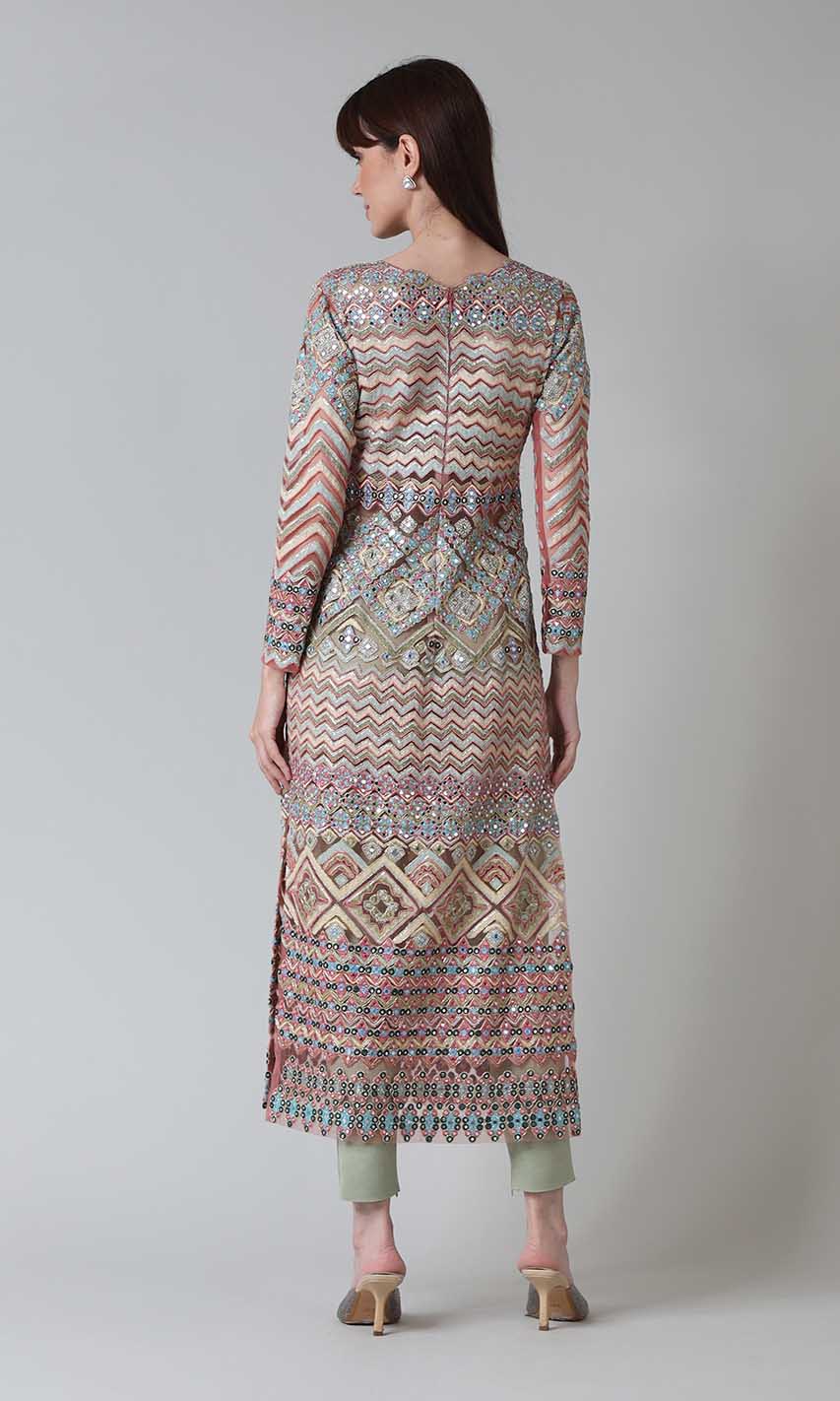 Aamaal Kurta Set