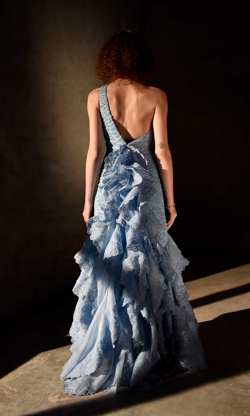 Gowns for women party wear