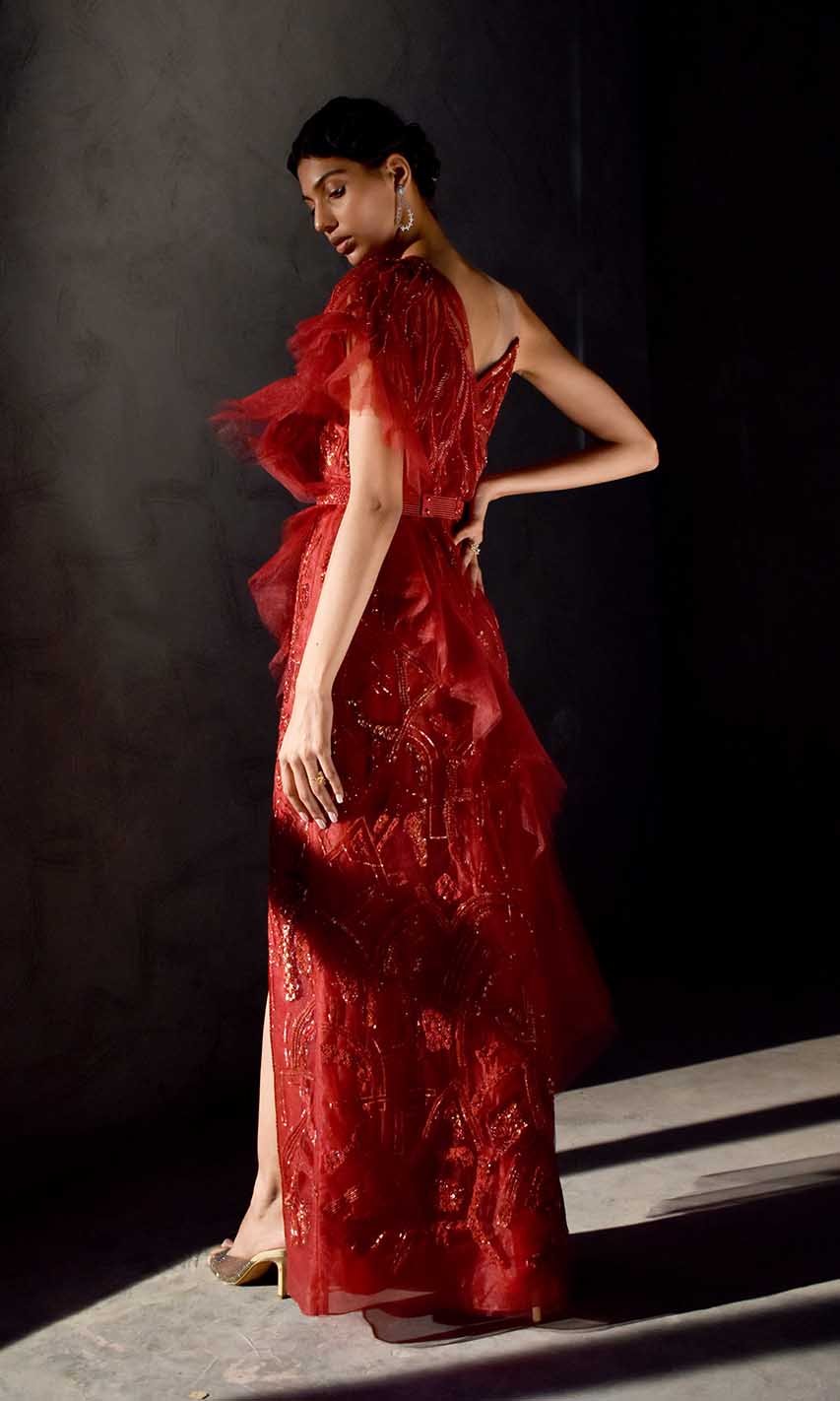 Gowns for women party wear
