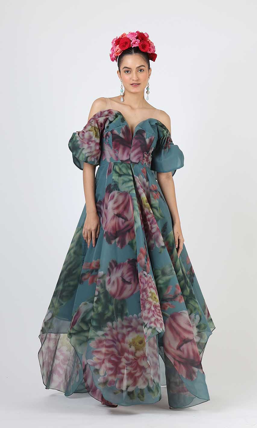 Daria Gown