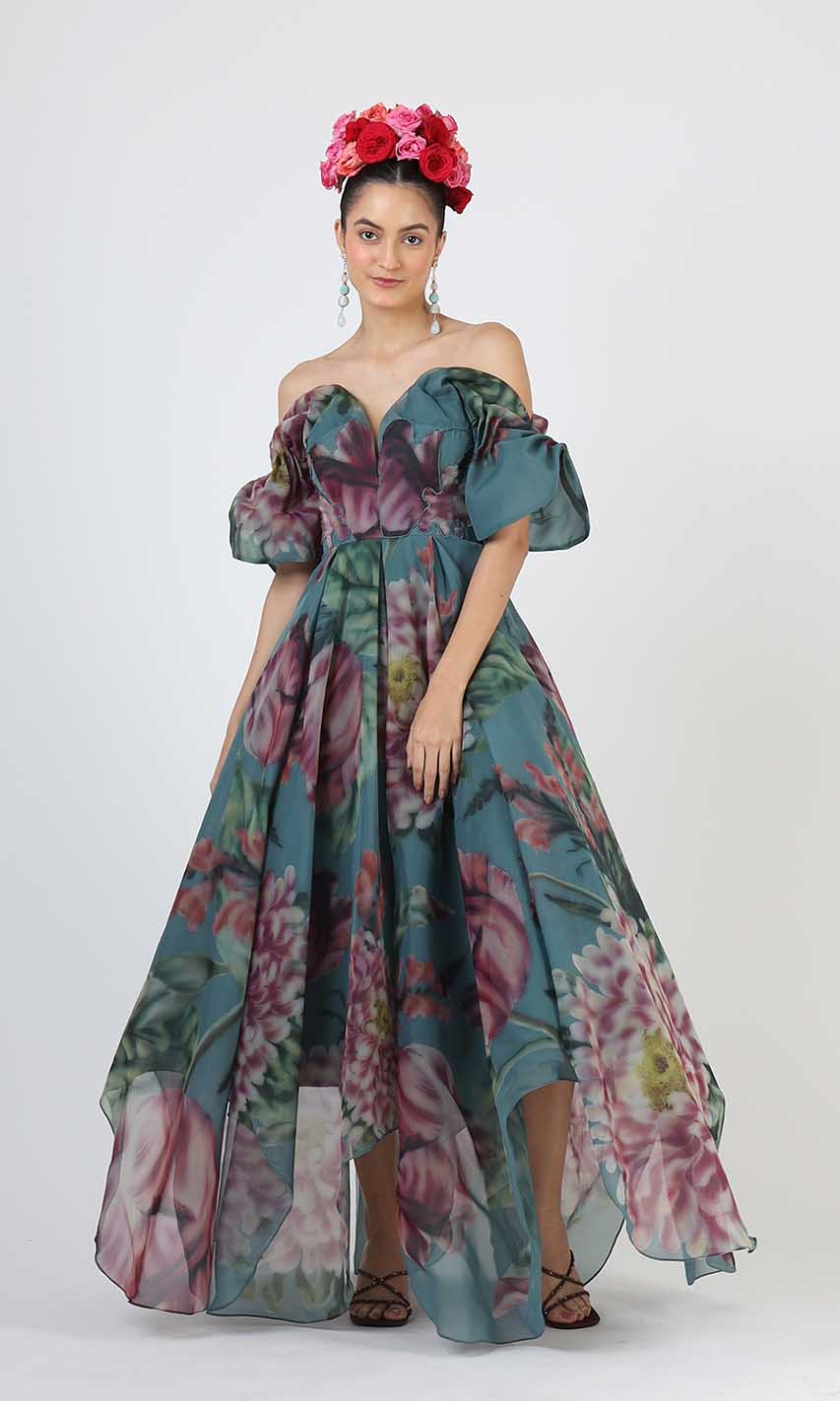 Daria Gown