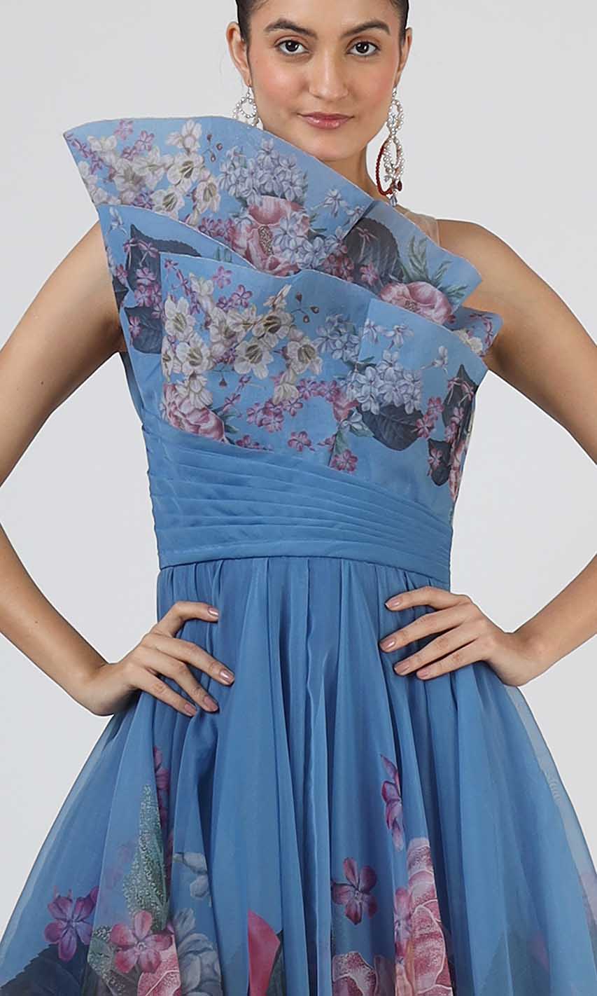 Seine Gown