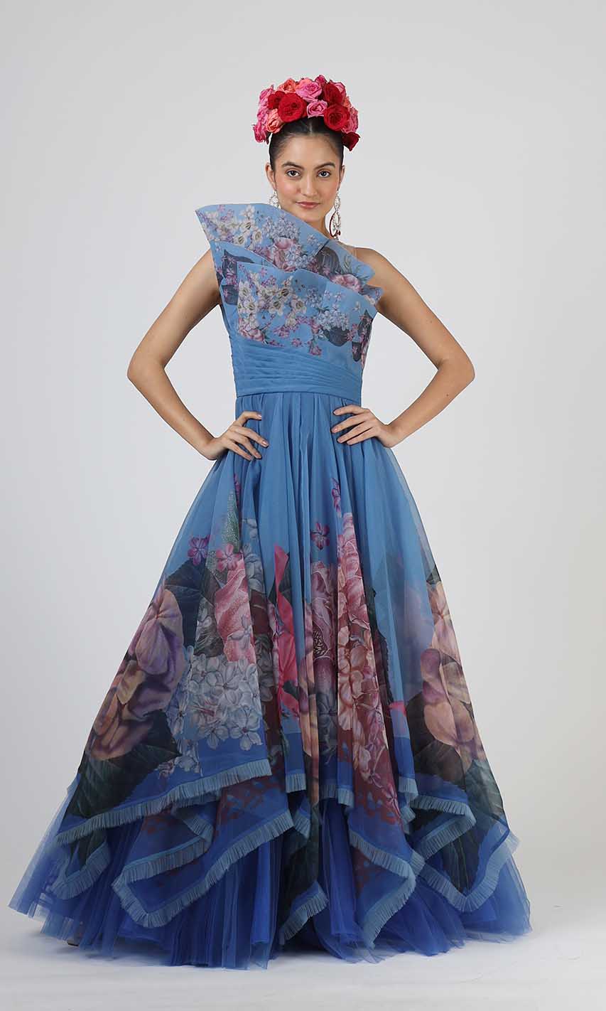 Seine Gown