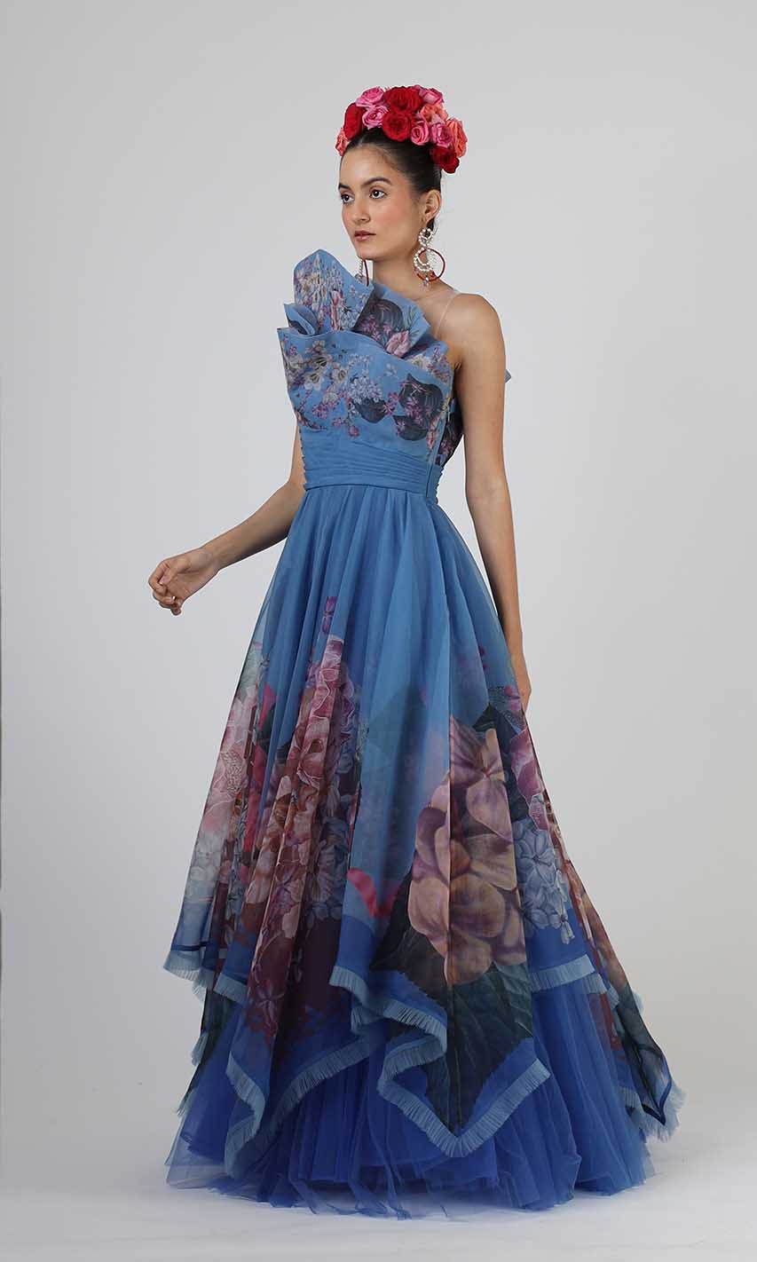 Seine Gown