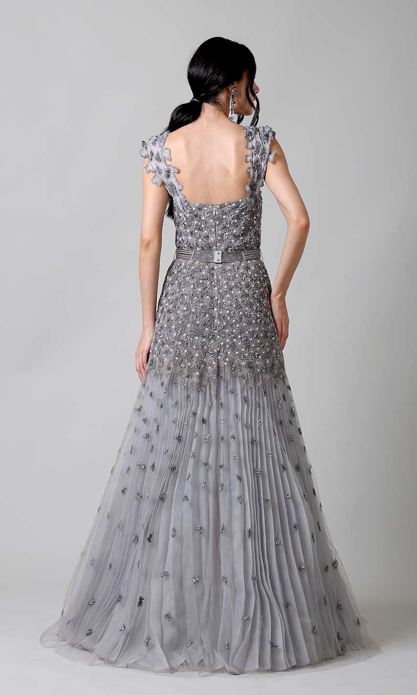 Gowns for women party wear