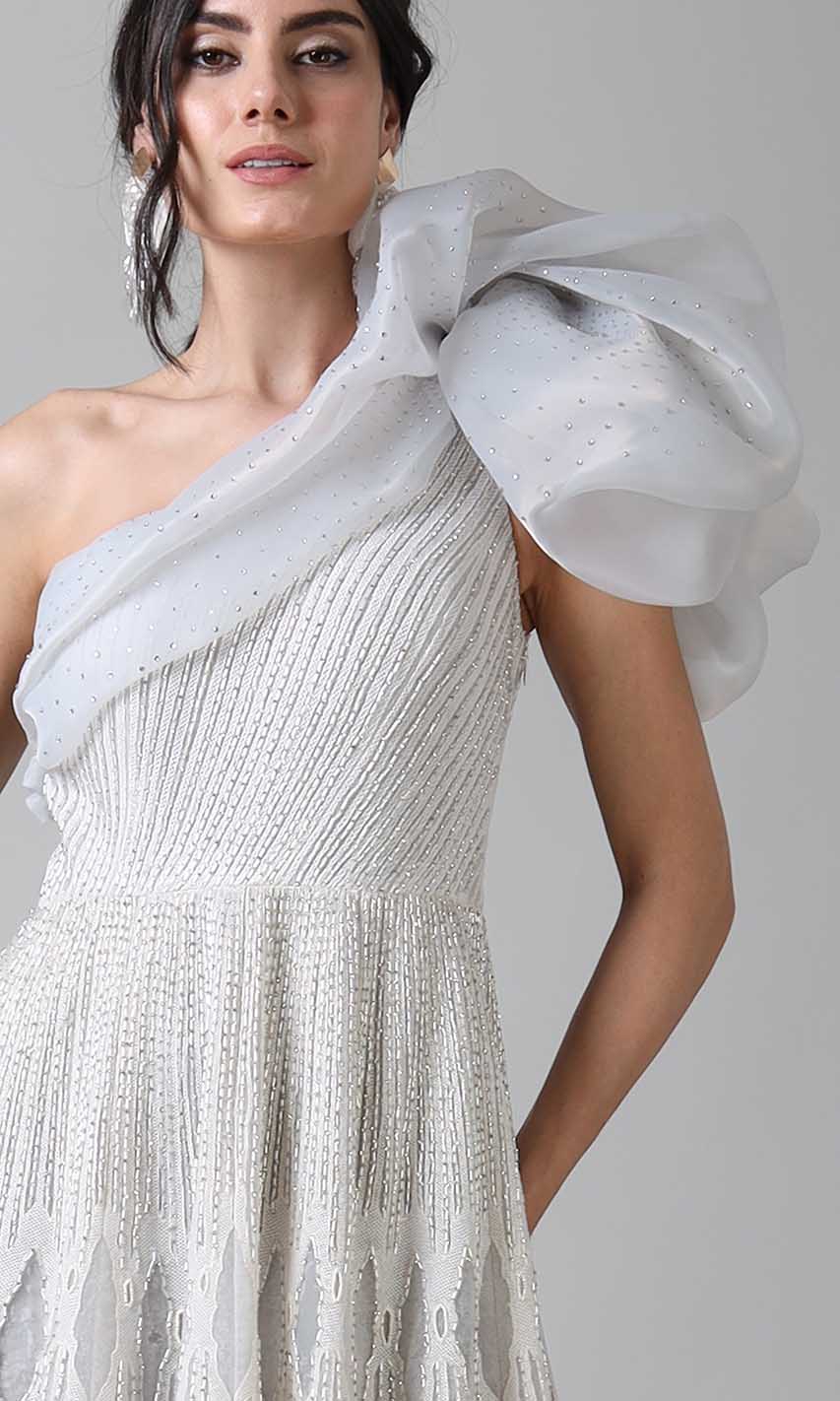 Gowns for women party wear