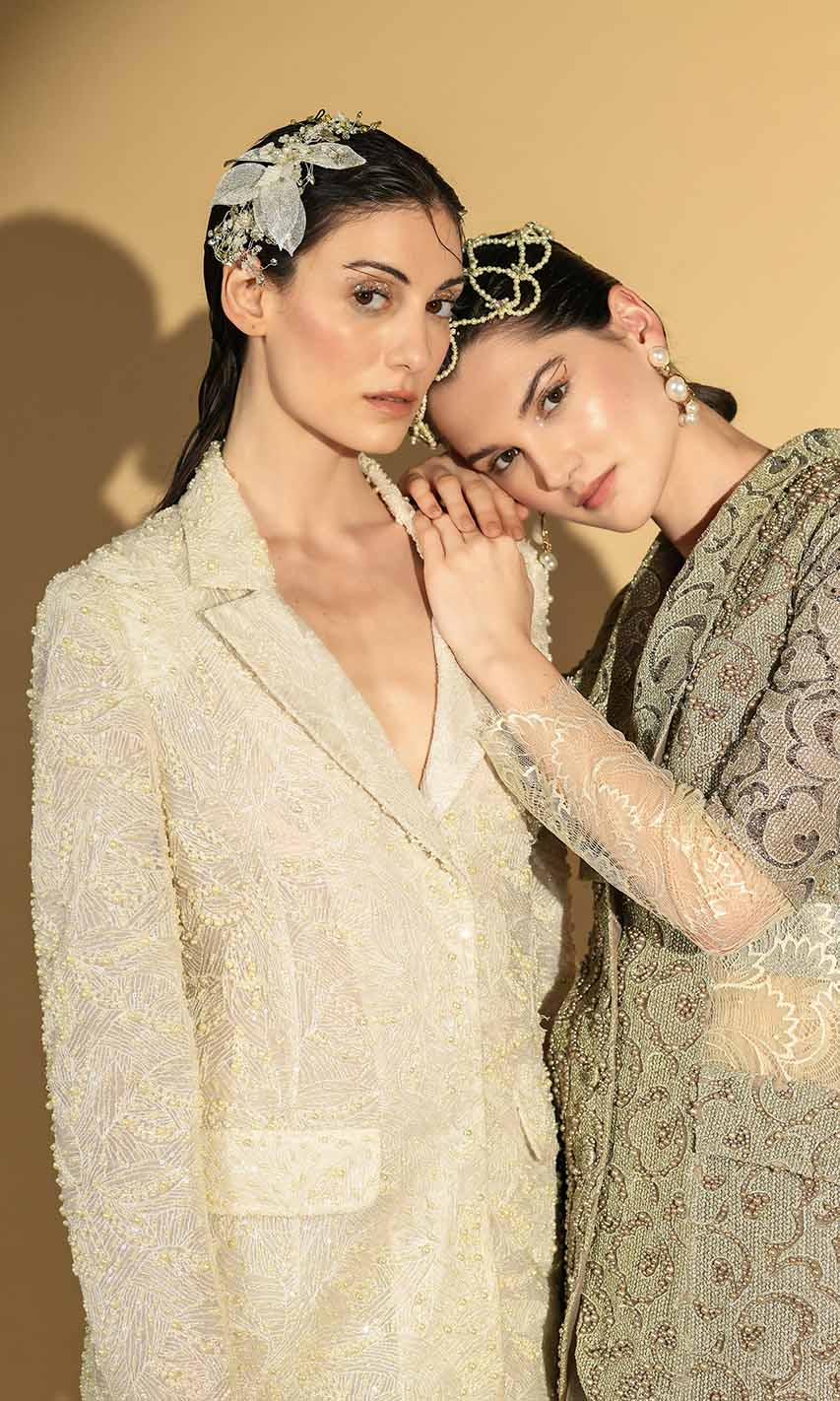 Embroidered tailoring